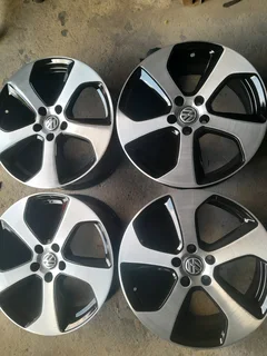 Clean Original 18 inch VW GOLF RIMS