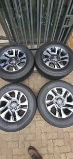 Aa Set Of Clean 18" Toyota Fortuna/hilux Wheels