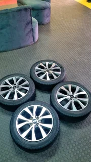Clean HYUNDAI ACCENT WHEELS