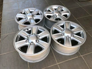 Original 16 Inch Isuzu Bakkie Rims
