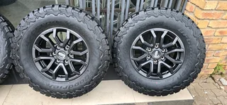Brand New 17&#34; FORD RAPTOR WHEELS