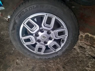 Clean 17&#34; HYUNDAI STARIA SPARE WHEEL