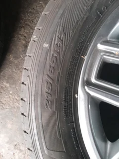 Clean 17&#34; HYUNDAI STARIA SPARE WHEEL