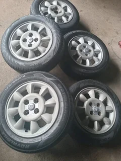 14 Inch Hyundai Wheels