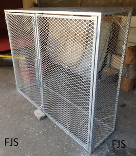 CUSTOM  FJS  GAS CLINDER CAGES, TOOL BOXES, SECURITY CAGES, LOCK BOXES, TAP LOCKS, STOR