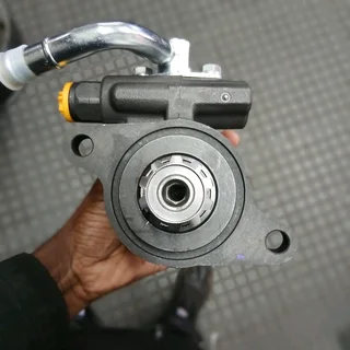 Toyota Hilux KZTE Power Steering Pump