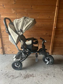 Little Bambino Tricicle Stroller