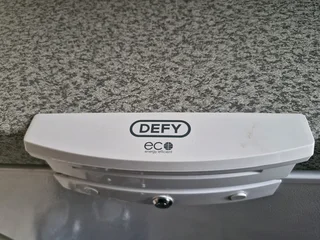 DEFY 195L ECO CHEST FREEZER WHITE AND RESTONIC HEALTH REST FIRM DOUBLE BED