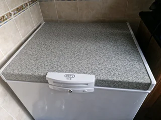 DEFY 195L ECO CHEST FREEZER WHITE AND RESTONIC HEALTH REST FIRM DOUBLE BED