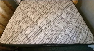 DEFY 195L ECO CHEST FREEZER WHITE AND RESTONIC HEALTH REST FIRM DOUBLE BED