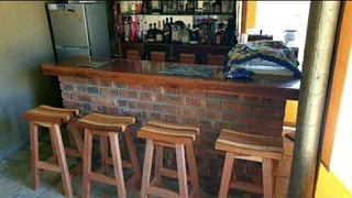 Solid Kiaat Bar Stools