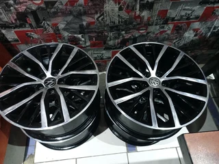 A Set of Rims 17inche Polo TSI and Polo Vivo
