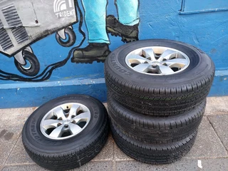 A Set of 16inches Toyota Fortuner