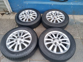 A set of 15inche Toyota Etios original mags Rims 4x100 Pcd