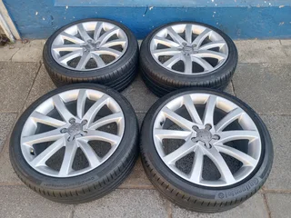 A Set of 18inche Audi Rims and Tyres