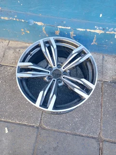 One Single Rim 20inche BMW 5x120 Pcd Original mag