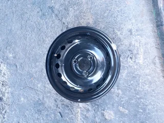One Single Rim 14inche Renault KWID