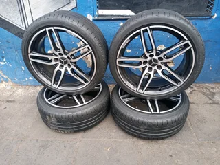A Set of Rims And Tyres 19inche AMG Mercedes Benz