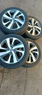 A Set Of Rims And Tyres 16inche Toyota Starlet And Toyota Yaris 4x100 Pcd Original Mags