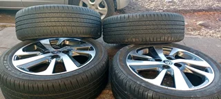 A Set of Rims And TYRES 16inche Toyota Starlet and Toyota Yaris 4x100 Pcd Original mags