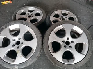 A Set of Rims 18inche Golf GTI Original mag 5X112 PCD
