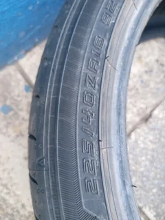 One Single TYRES 225X40 R18 Brand new