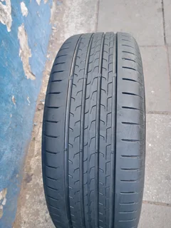One Single Rim and TYRES 18inche Audi Q2