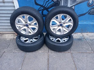 A Set of 16inche Rims And TYRES Ford Ecosport