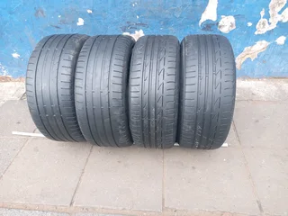 A Set of 19inche Rims And TYRES BMW F30 5X120