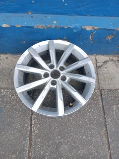 One Single Rim 16inche Polo TSI 5x100 Pcd Original mag