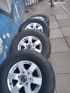 A Set Of Rims And Tyres 16inche Nissan Np300 And Nissan Hardbody 6x139 Pcd