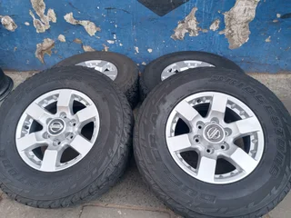A Set of Rims And TYRES 16inche Nissan NP300 and Nissan hardbody 6X139 Pcd