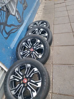 A Set Of 16inche Rims And Tyres Renault Kiger 4x100 Pcd