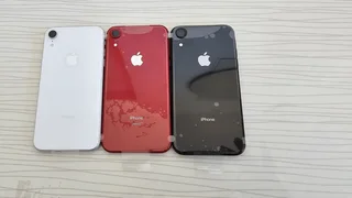 Apple iPhone XR 64GB - Black