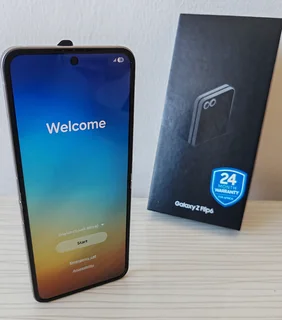 Samsung Z Flip6 256GB Dual Sim