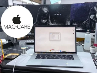 Macbook screens replacement