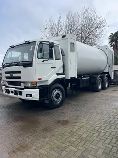 2009 - Ad posted by Carel Kotze