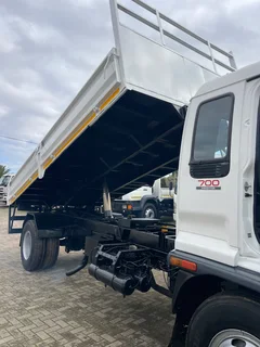 2007 - Ad posted by Carel Kotze