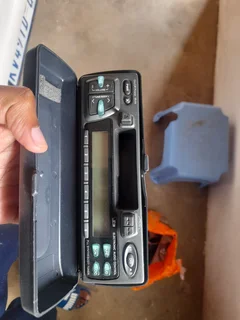 Car Casette player with detachable faceplate