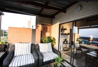 2BED 2BATH TO LET IN BRYANSTON WHATSAPP 0827554433