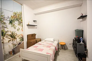 2bed 2bath for sale in Bryanston. To view WhatsApp the owner at 0827554433