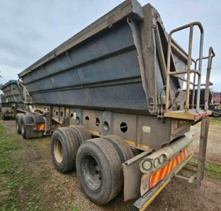 2014 Afrit side tipper for sale