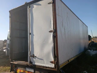 8 mitre closed body for sale