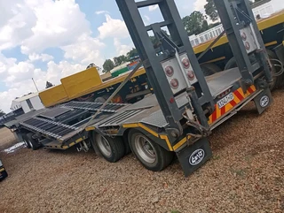 Afrit low bed trailer for sale