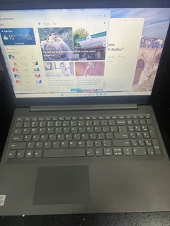 Lenovo V15-llL 82C5