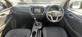 2025 Isuzu D-Max 1.9 DDI D Cab HR LS - DEMO