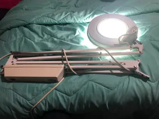 Mag lamp in good working condition