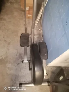 Trojan Solo 200 elliptical trainer