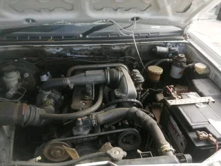 2008 Isuzu KB250 Fleetside start &amp; go No problem R90000 needs respray only call 083 498 4455