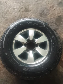 Toyota Hilux rim 16"